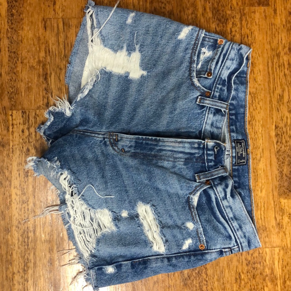 Abercrombie Annie High Rise Shortie
